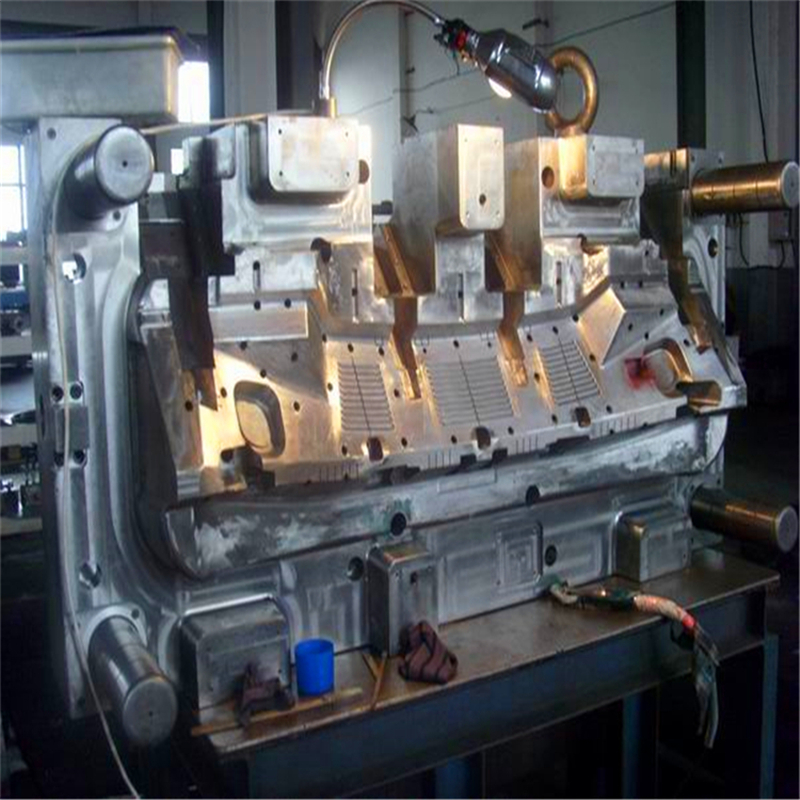 2738钻深孔 专业打深孔 模具深孔加工 钻孔厂家 不锈钢枪钻加工