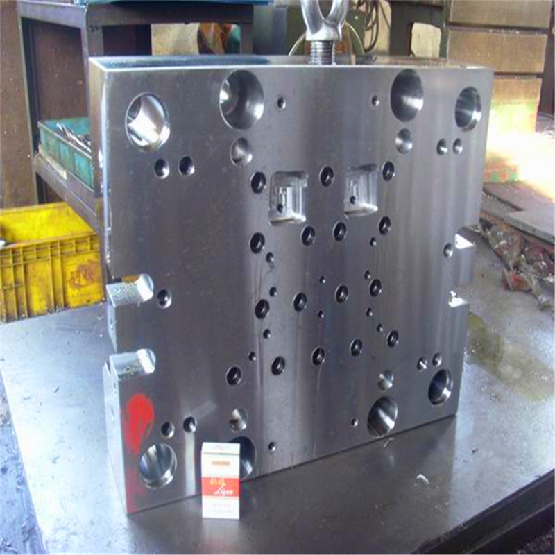 模具钢上深孔钻海深孔钻加工专业打深孔(斜度孔螺丝孔加工)