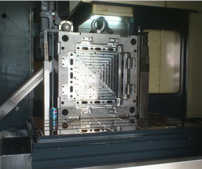 上海深孔钻加工  模具钻孔 提供深孔钻加工模具加工 模具钻深孔